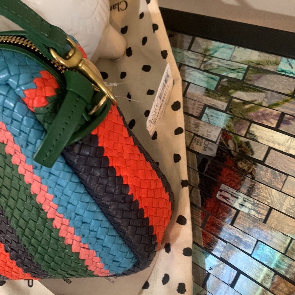 Clare V. Midi Sac Woven Leather Crossbody Bag
CLARE V. - Picture 5 of 17